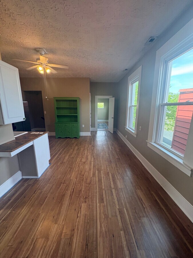 Photo - 328 Bush St Unit 2