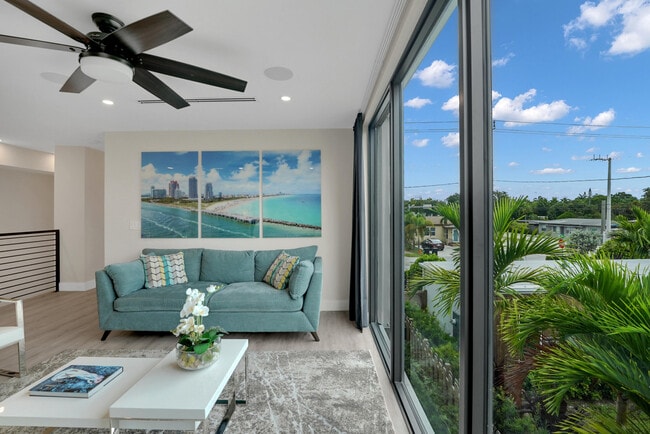 Photo - 1238 NE 17th Ave Townhome