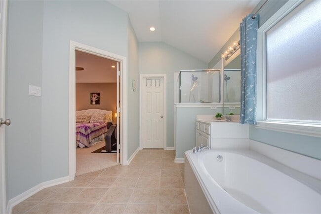 Photo - 15950 Cottage Ivy Cir