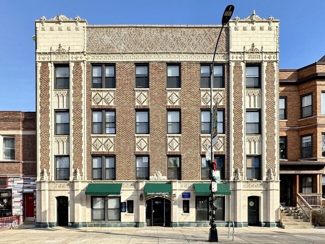 Building Photo - 4854 N Damen Ave Unit J04W