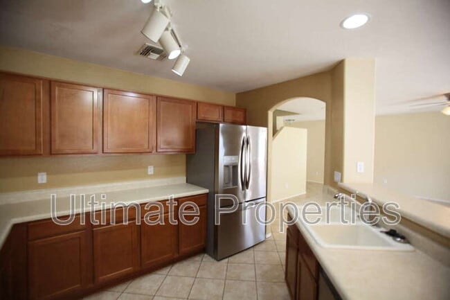 Photo - 22866 W Morning Glory St House