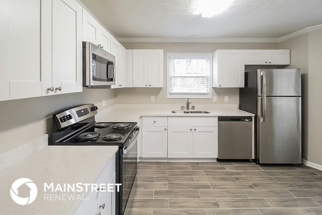 Photo - 395 Fox Trail Dr
