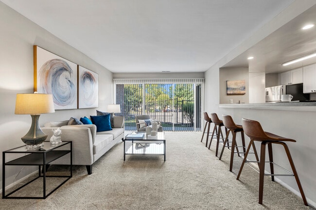 Sala de estar - Cardinal Forest