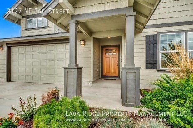 Photo - 2127 NE 3rd St