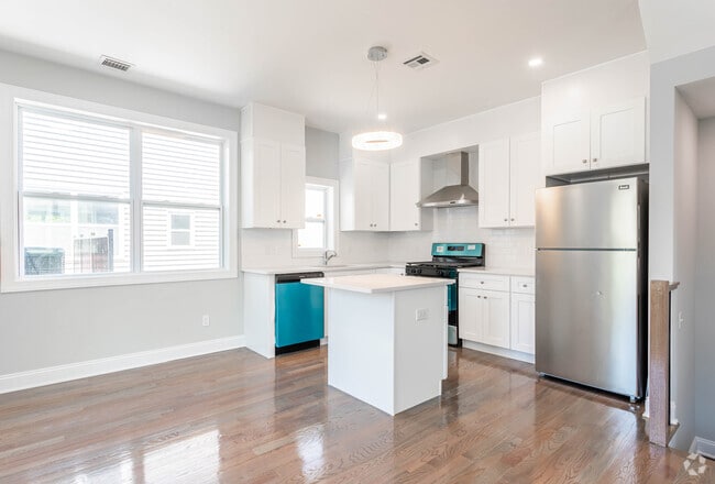 Kitchen - The 606 Unit 606C