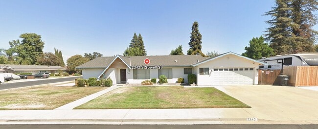 Photo - 2342 S Sowell St