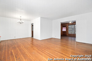 Building Photo - 327 Altgelt Ave Rental