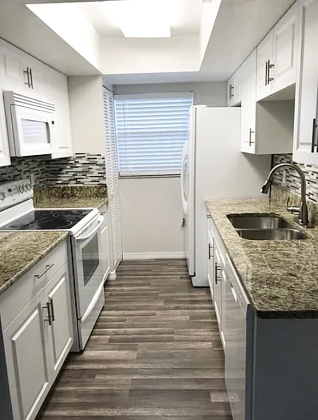 Photo - 4427 S Beneva Rd