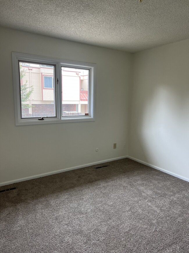 Photo - 1916 9th Ave