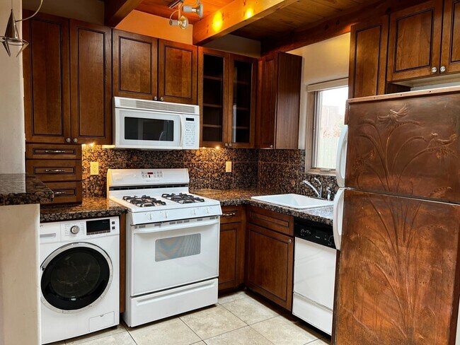 Photo - 115 W Santa Fe Ave
