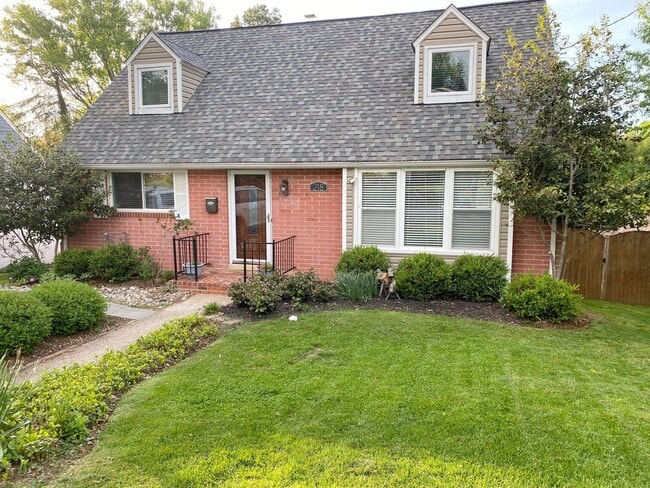 Charming 4Bed/2Bath in Pikesville Neighbor... - Charming 4Bed/2Bath in Pikesville Neighbor... House
