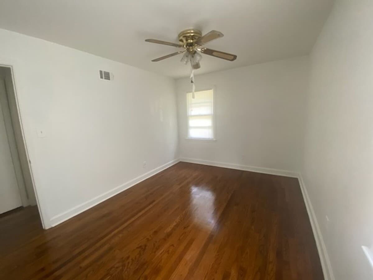 Photo - 7 Chippewa Dr