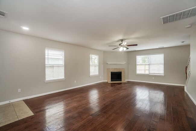 Photo - 6614 Carly Park Way