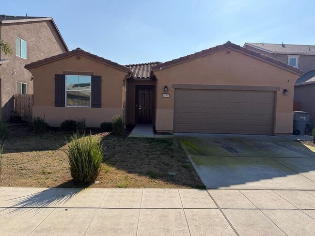 Building Photo - 6659 E Vassar Ave