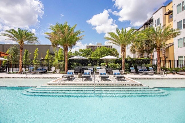 Building Photo - Seven41 Winter Park Rental