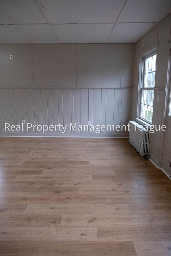 Photo - 1 S Main St Unit 1 South Main Fl 1