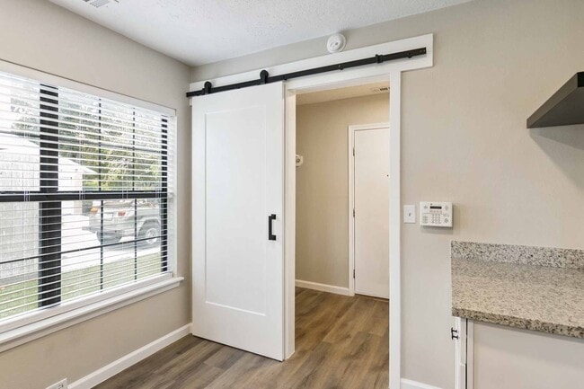 Photo - 259 E Castle Harbour Dr