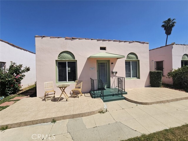 Photo - 1041 Normandie Ave Apartamento