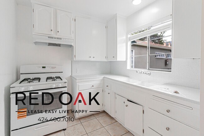 Photo - 609 W Foothill Blvd Unidad E Rental