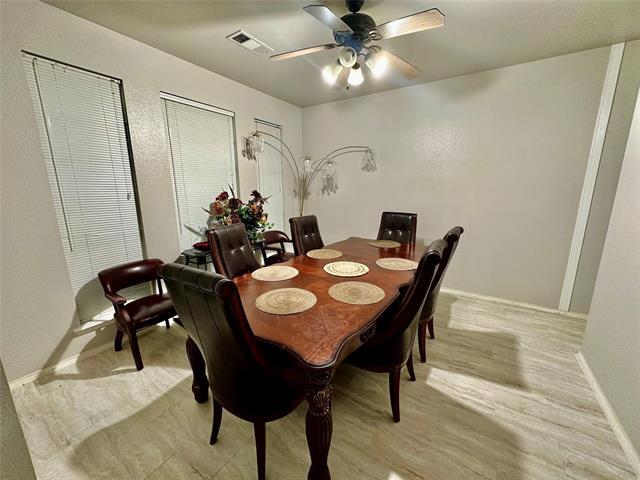 Photo - 211 Nutmeg Ln