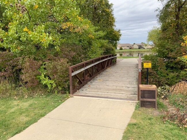 Photo - Starland 2002 Hickory LLC