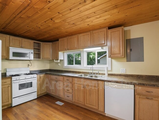 Photo - 22167 156th St NW