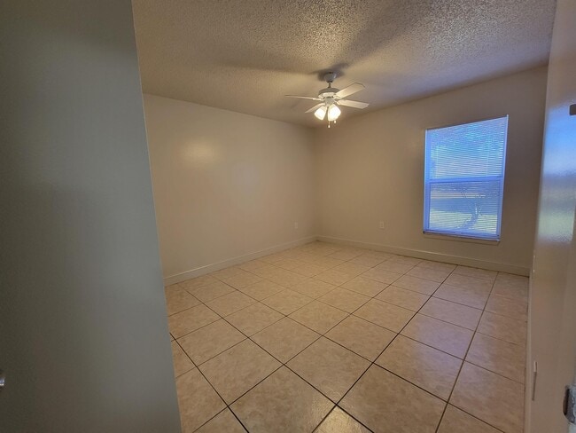 3831 Bowline Cir Unidad 1