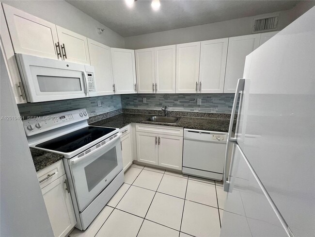 Photo - 9601 Fontainebleau Blvd Unit 110