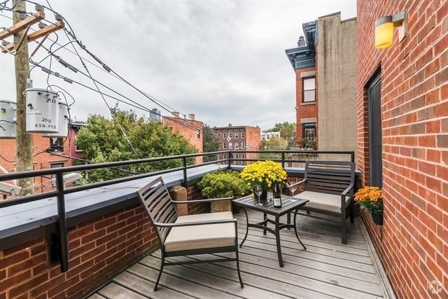 Building Photo - 357 Varick St Unit 326B Rental