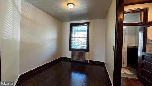 Photo - 18 16th St NE