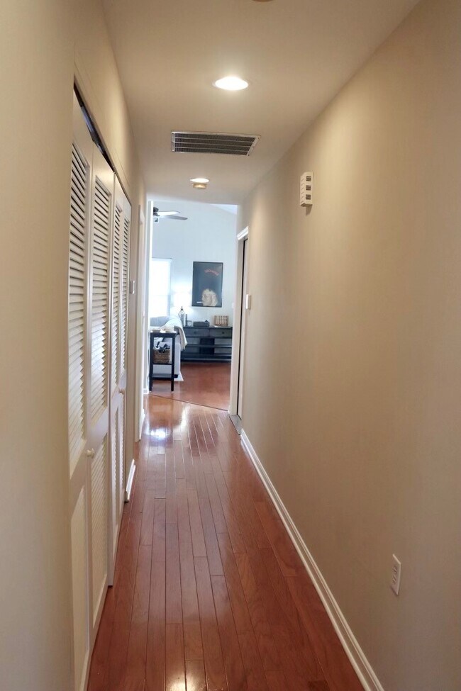 4129 Ballard Ave Condo Unit 4129 Condo for Rent in Cincinnati, OH