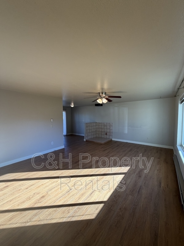 Photo - 3321 Barley Cir