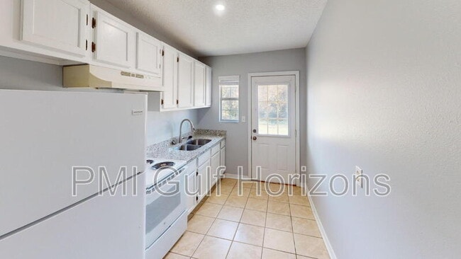 Photo - 5 Ellinor Ct