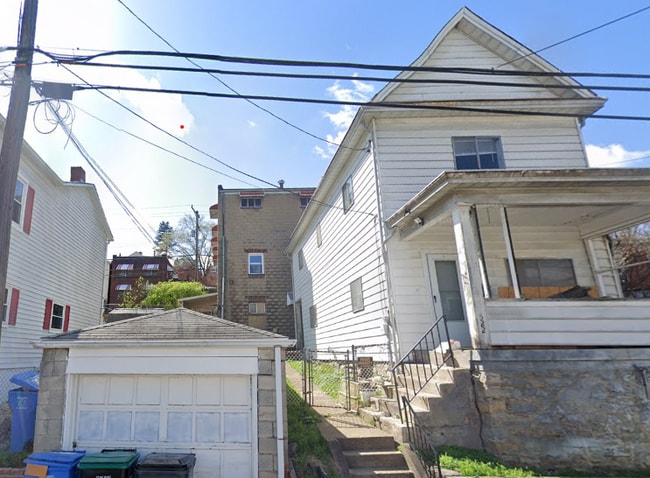 Photo - 522 Center St