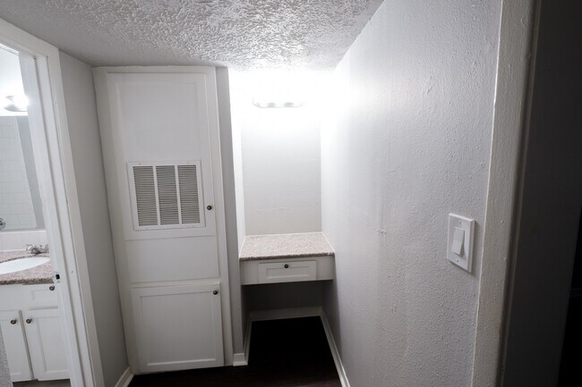 Photo - 6519 Sloan St Unit 8