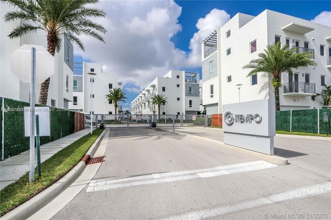 Building Photo - 9115 NW 33rd St