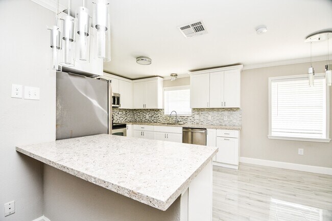 Photo - 4310 Woodvalley Dr