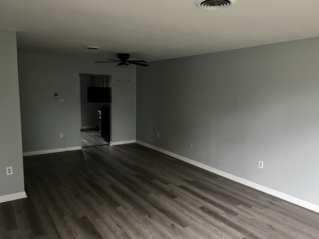 Photo - 234A Belview Dr