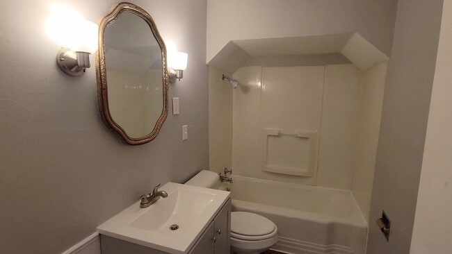 Photo - 236 Hilton Ave