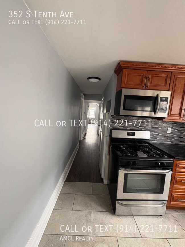 Photo - 352 S Tenth Ave-