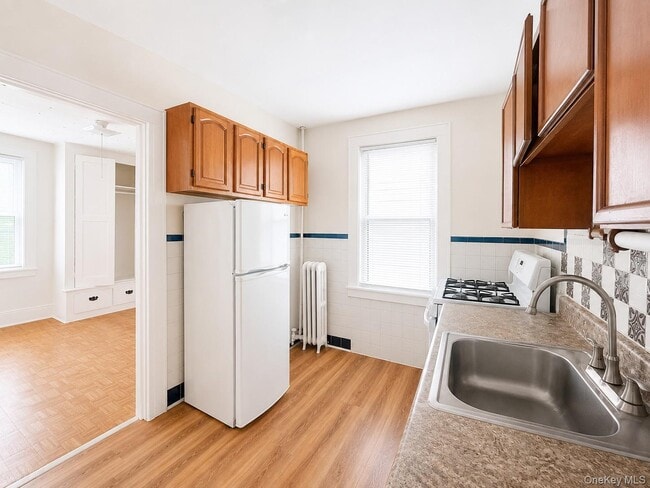 Photo - 64-42 Catalpa Ave Unit 1 FL