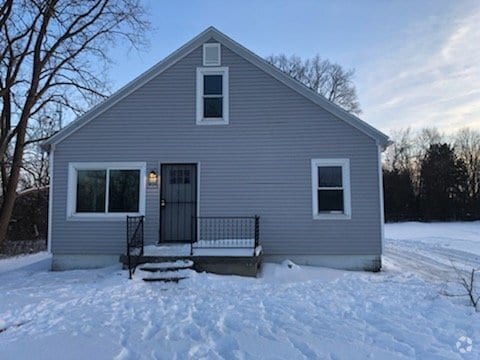 Building Photo - 1404 E Kurtz Ave Rental