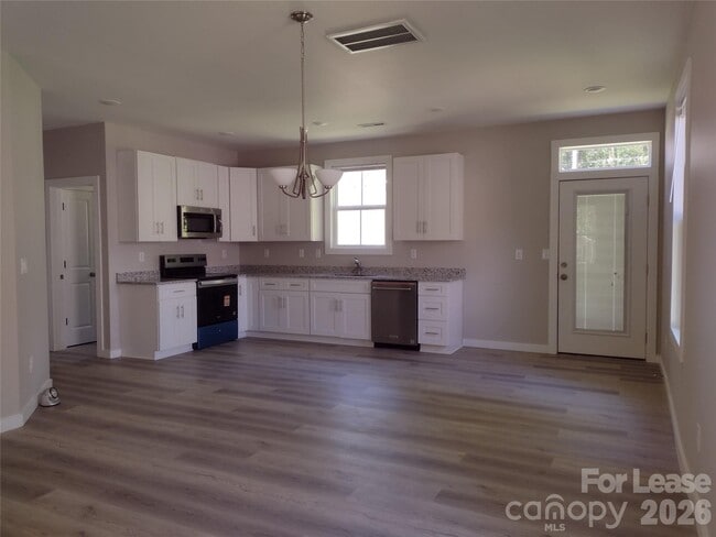 Photo - 305 N Crigler St