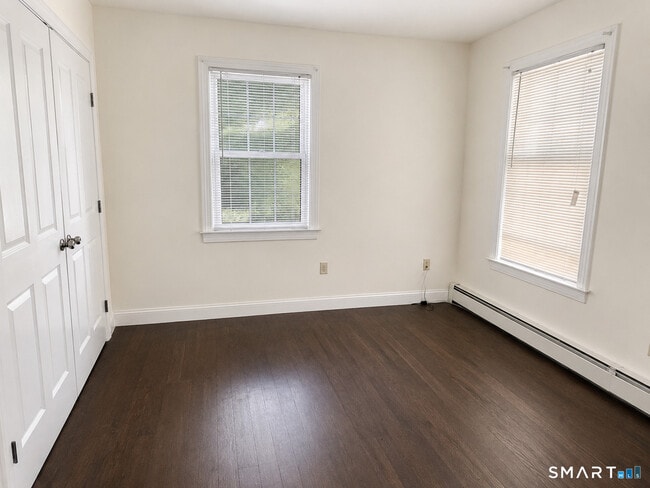 Photo - 450 Orchard St