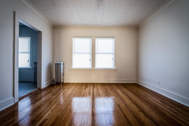 Photo - 702 N Waller Ave