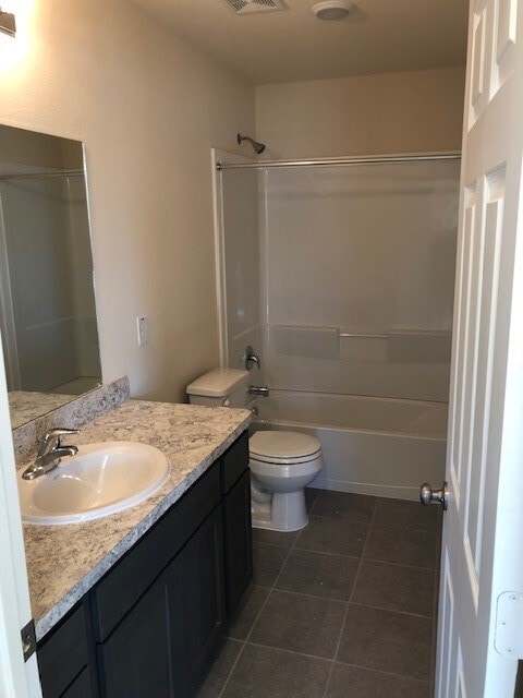 Photo - 8421 W 1st St