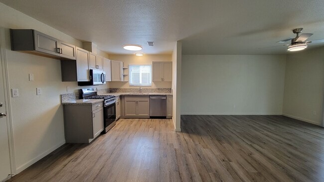 Photo - 541 Arrowhead Ct