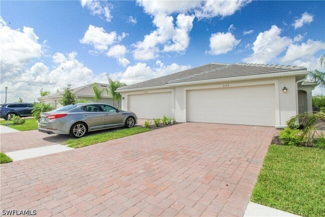 Photo - 2156 Dragonfruit Wy