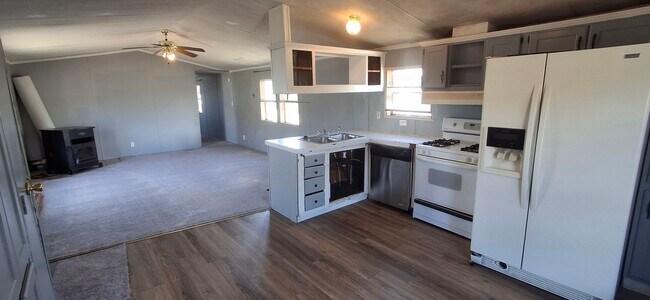 358 Mesa Loop