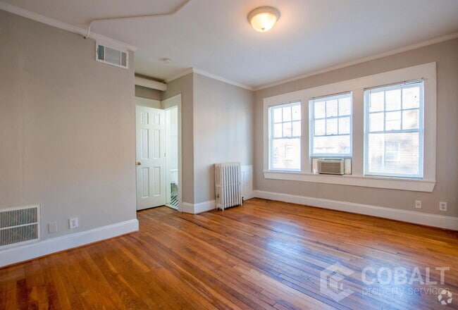 Building Photo - 674 Somerset Terrace NE Unit 3 Rental